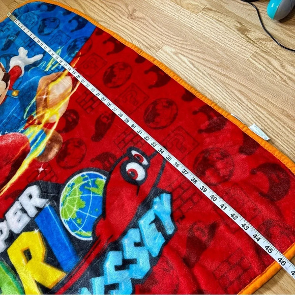 Nintendo | 2018 Super Mario Odyssey  Soft 100% Polyester Kids Blanket Throw - Picture 8 of 10